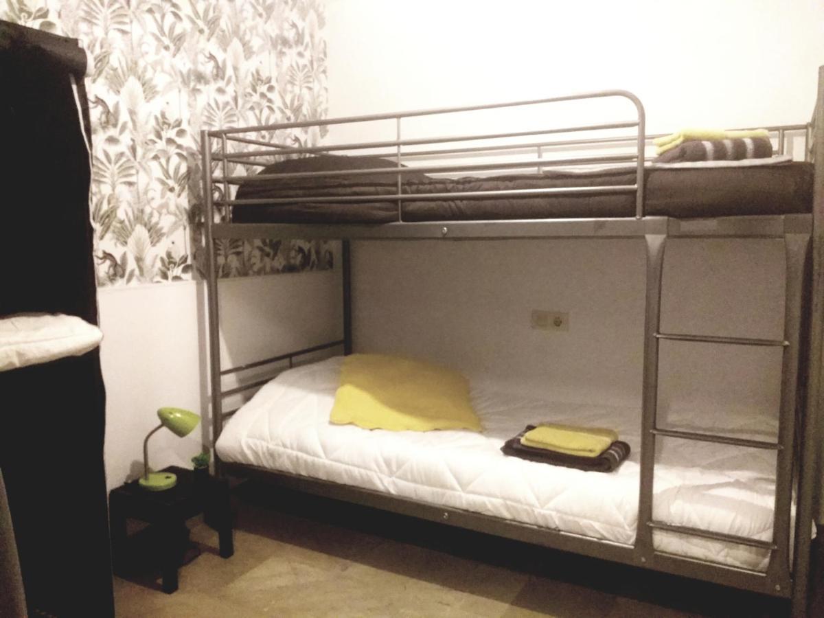 Апартаменты Apartamento Centro Historico Малага Экстерьер фото